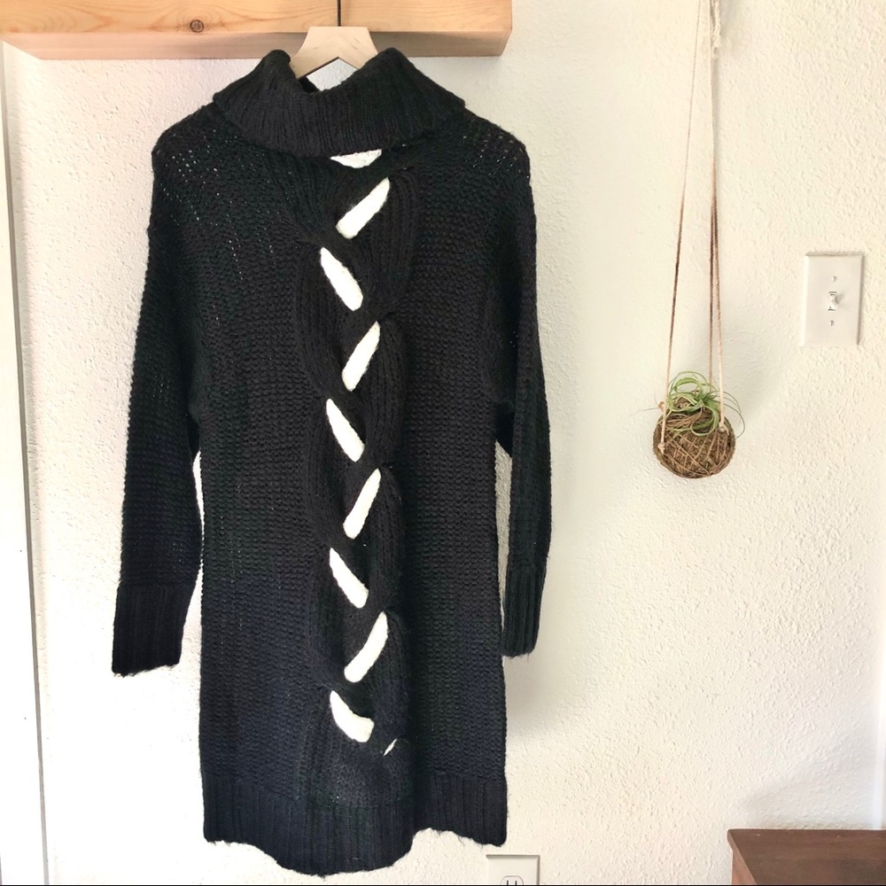 Solutions sweater dress
